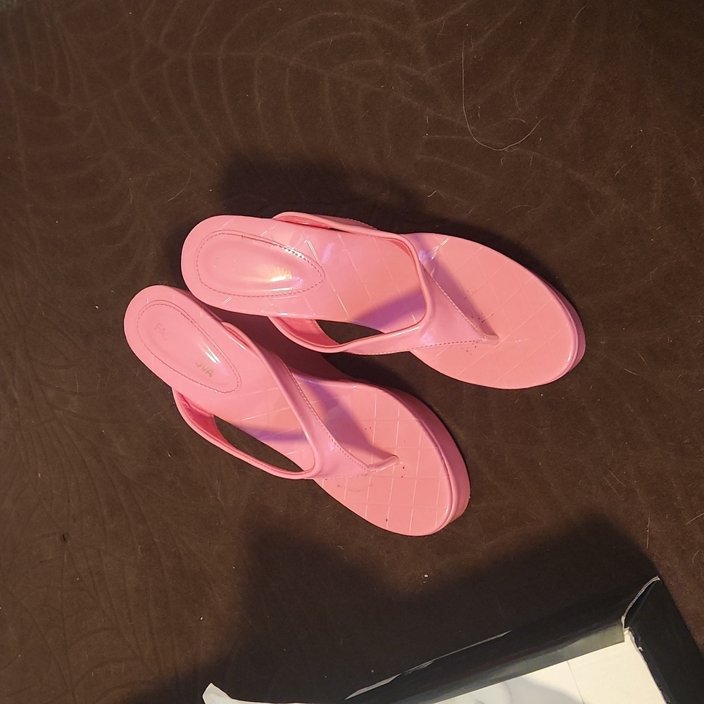 hot pink wedges FREE GIFT WITH EVERY PURCHASE!!